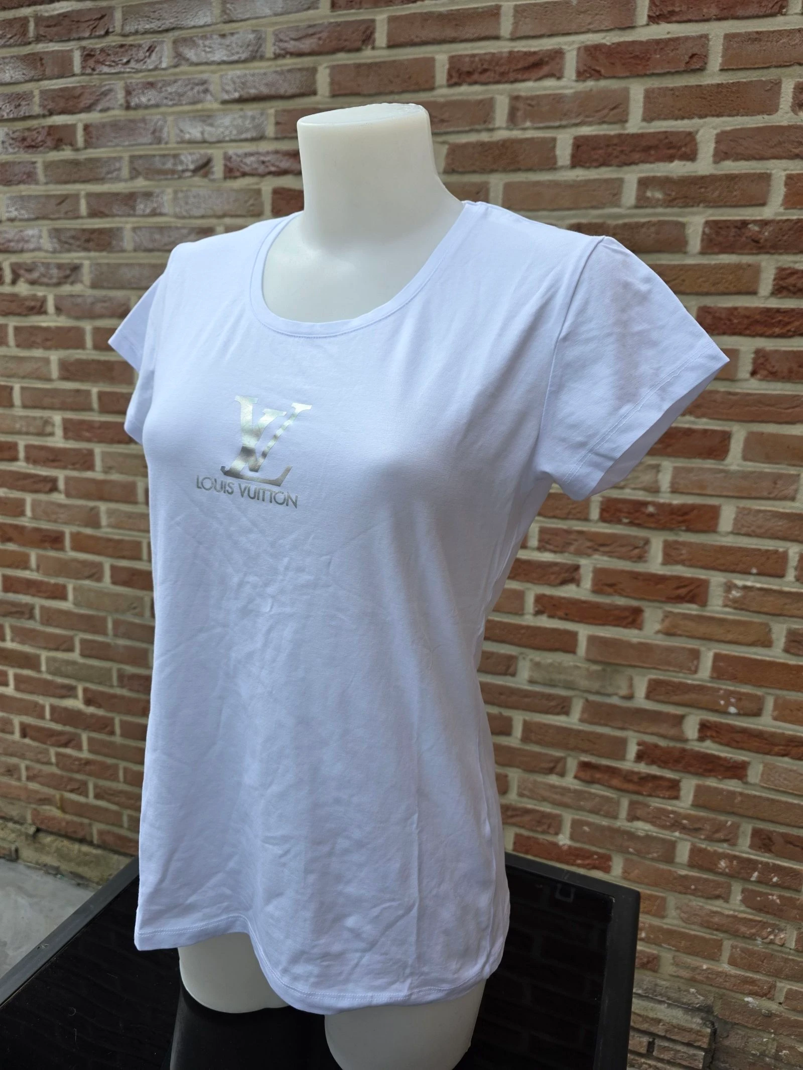 White T-Shirt – photo 2